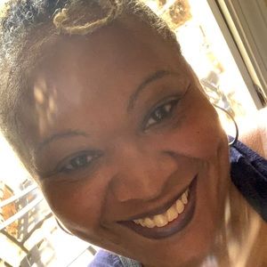 Meet your Posher, Keisha